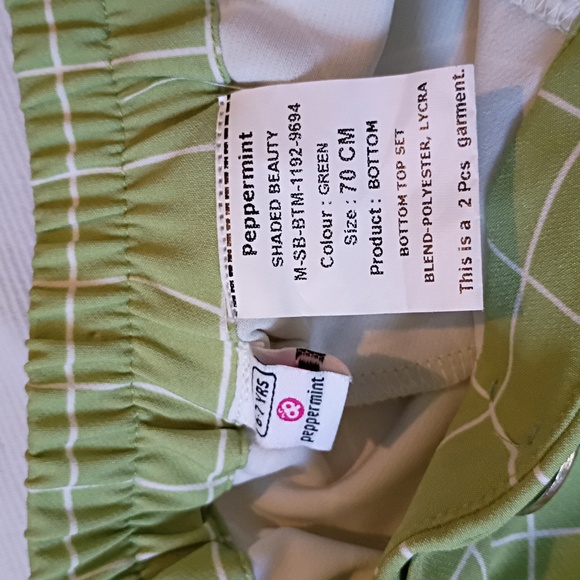 Peppermint Green Polka Dot Top And Pants - Picture 6 of 8